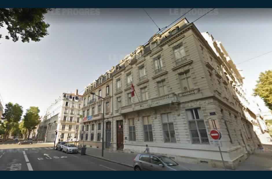 Cambriolage du consulat tunisien à Lyon : 450 passeports vierges dérobés