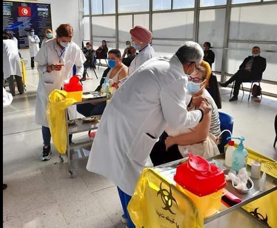 Tunisie: La campagne de vaccination du personnel éducatif démarre demain