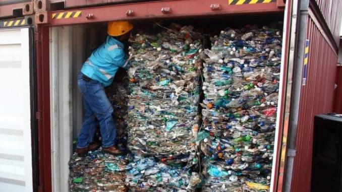 La justice italienne somme la société incriminée à récupérer les déchets