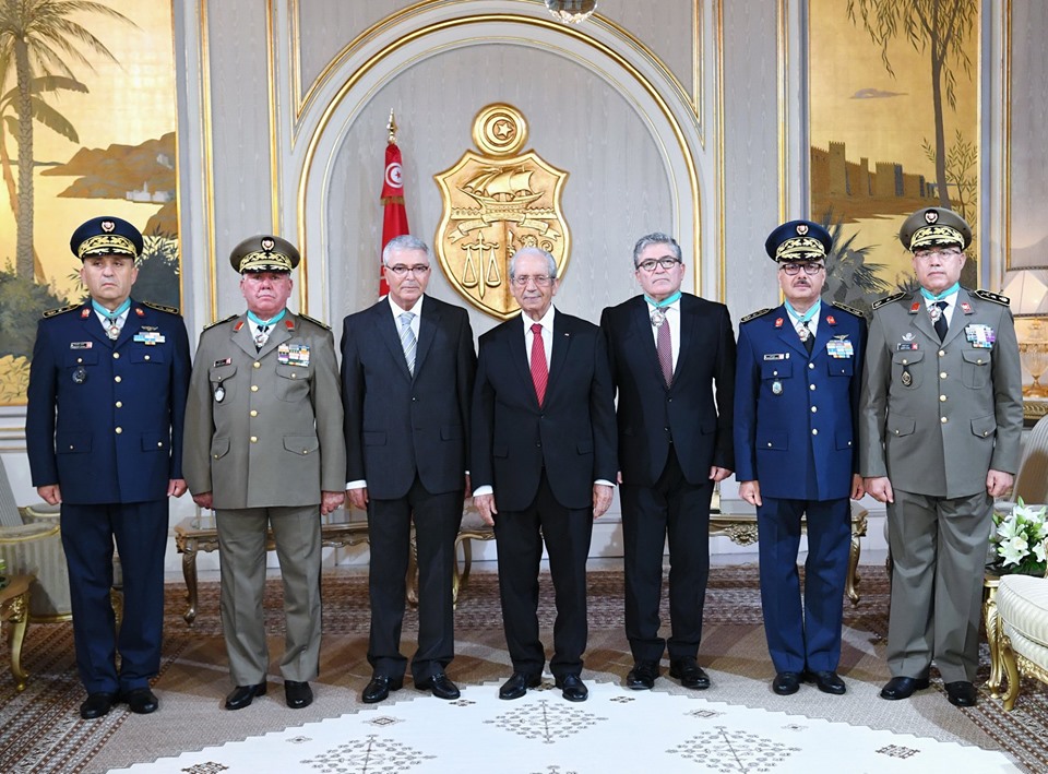 Cérémonie de remise des insignes de commandeur de l’Ordre de la République