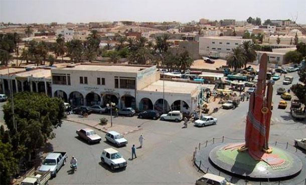 Tunisie-Libye : Arrêt soudain des activités commerciales au poste frontalier de Dhehiba-Wazen
