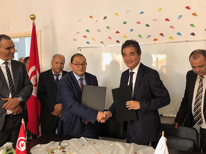 Don japonais pour l'acquisition d’un minibus au profit du Centre des Handicapés à Béni Khedache