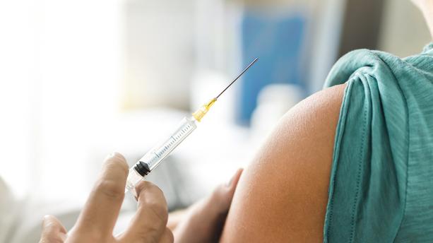 La Tunisie va acquérir plus de 2 millions de doses de vaccin à travers l’UA