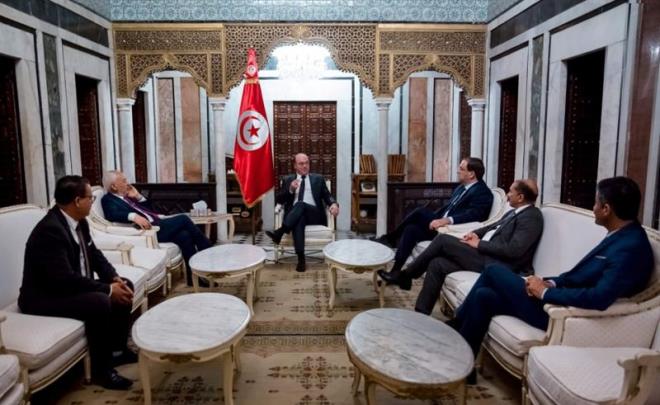 Elyès Fakhfakh se réunit avec les chefs des partis et groupes parlementaires de la coalition gouvernementale