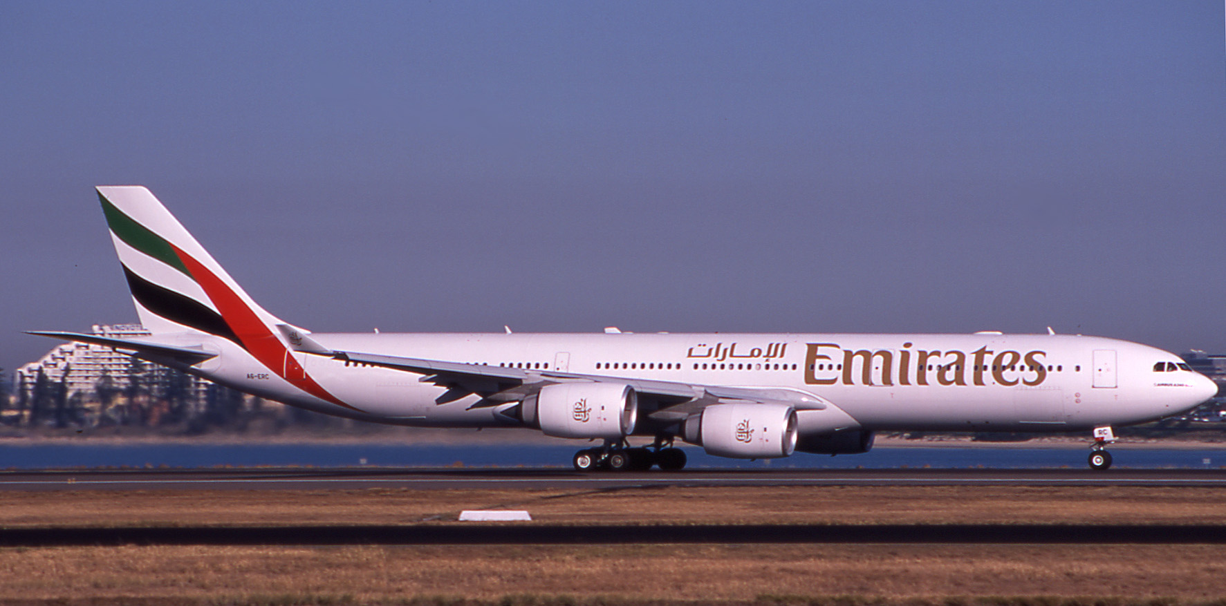 Emirates réduit ses vols vers la Tunisie
