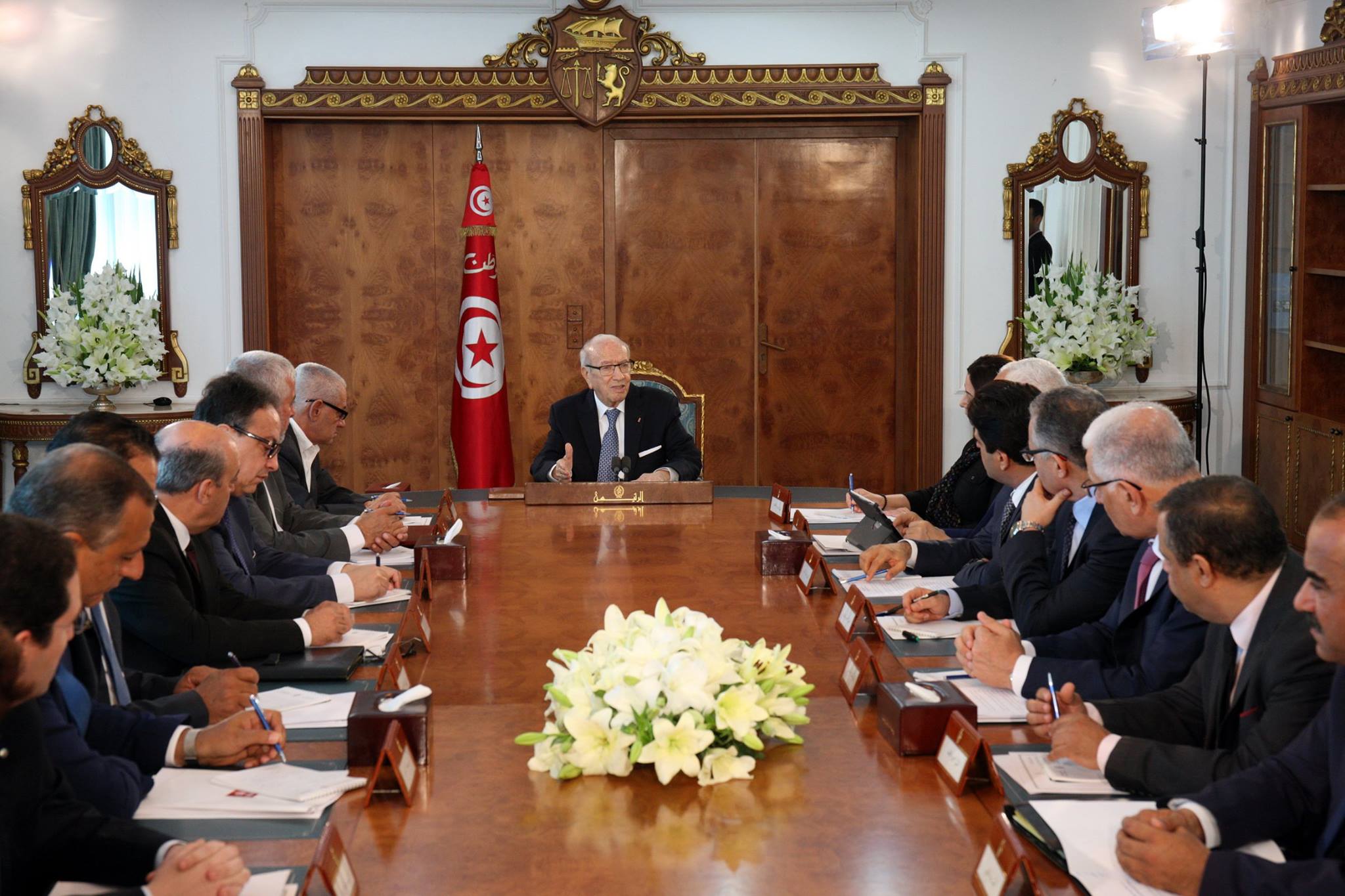 Essebsi très remonté contre le porte-parole du gouvernement
