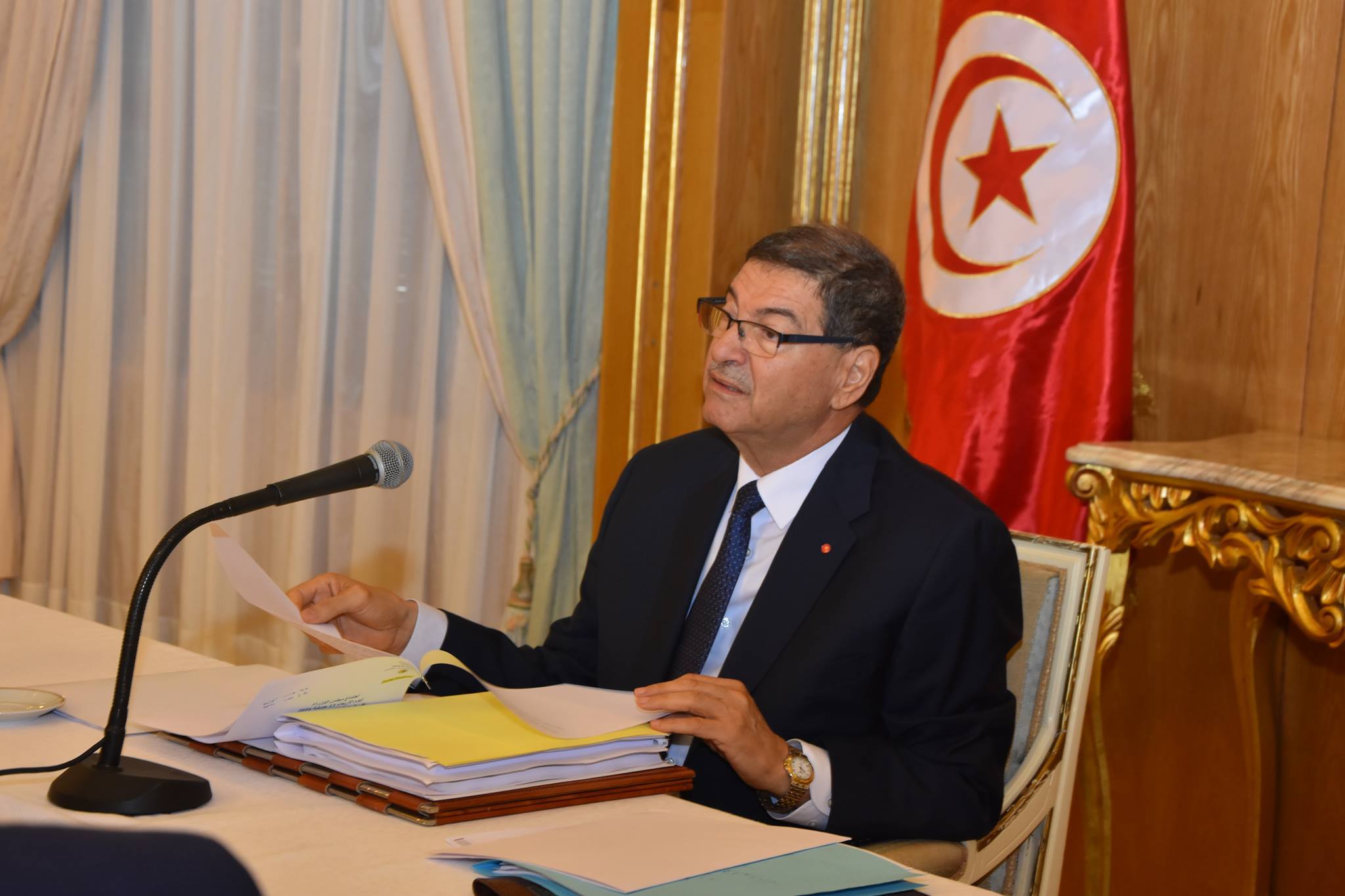 Habib Essid : « Démissionner sous la pression est un acte de désertion »