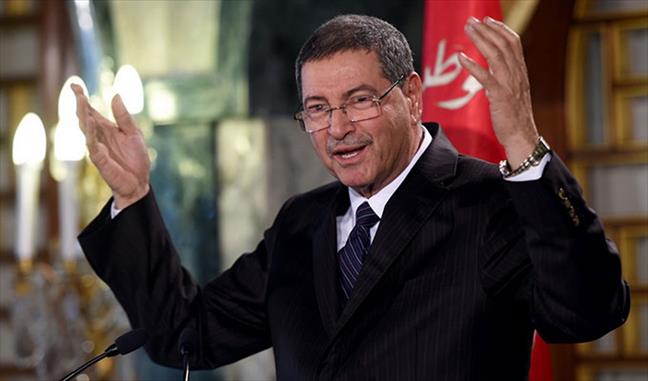 Habib Essid avait-il tort de démettre certains ministres ?