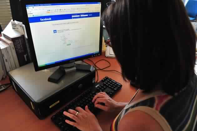 Tunisie: Facebook désormais banni dans les administrations