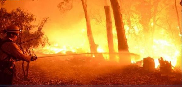 Incendies en Californie: Plus de 3000 personnes évacuées