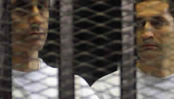 Egypte: Deux fils de l'ex-président Moubarak libérés