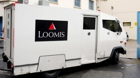 Un fourgon braqué près de Lyon : 70 kg d'or volés