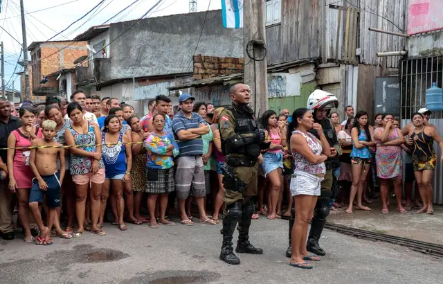 Brésil: Onze personnes tuées par balles dans un bar