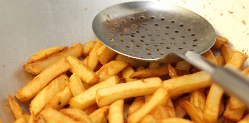 Il préfère rester en prison, à cause des... frites