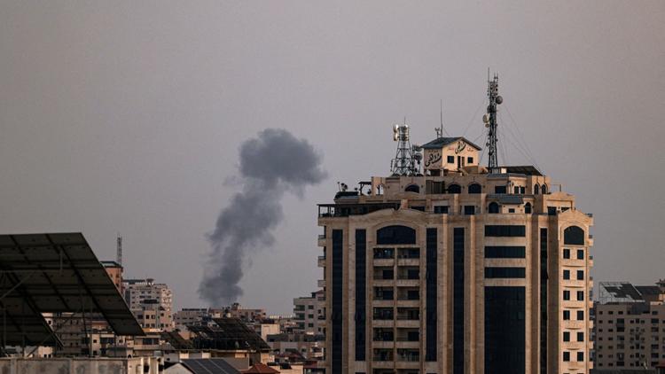 Gaza ; Au moins 15 morts palestiniens et plus de cent roquettes sur Israël