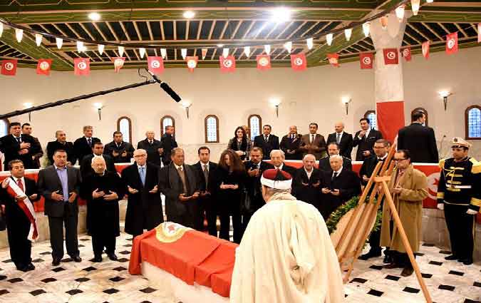 Cérémonie d'hommage au martyr Farhat Hached en présence des 3 présidents