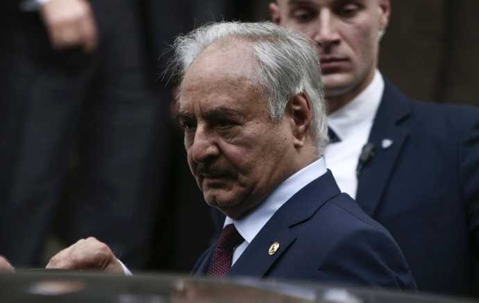 Libye: Haftar sur la pente raide