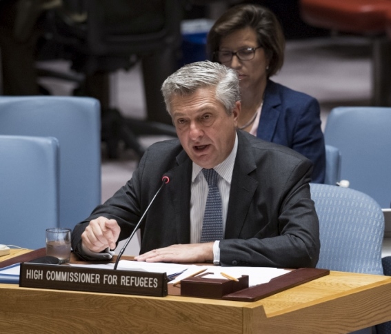 Le chef du HCR exhorte le Conseil de sécurité à résoudre les conflits de la crise mondiale des réfugiés