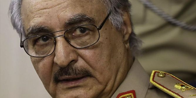 Haftar décline l’invitation de Béji Caïd Essebsi