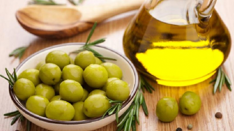 L’huile d’olive à 8,800 dinars le litre, à l’occasion du ramadan
