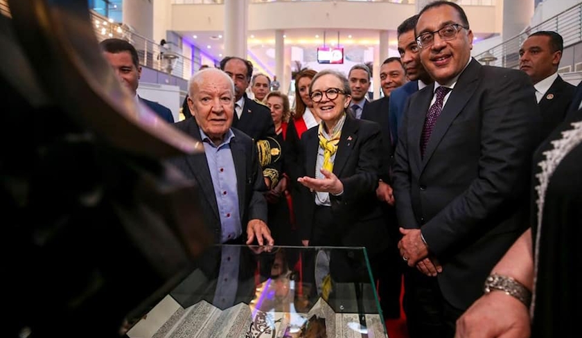 Inauguration du salon de la calligraphie arabe, du livre et céramique tunisienne