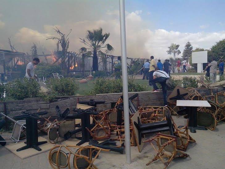 Berges du Lac: Un véhicule prend feu et les flammes se propagent à un restaurant