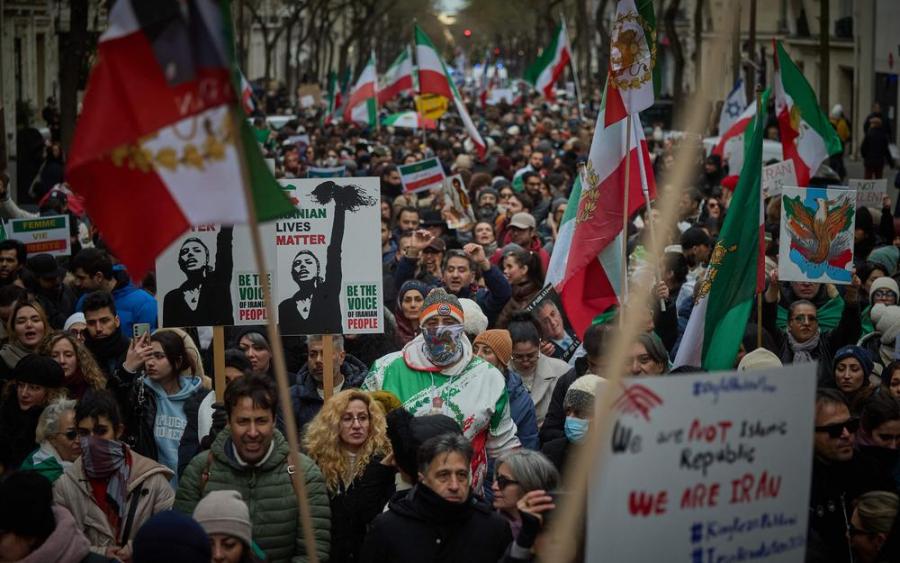  Iran : les manifestations auraient fait plusieurs centaines de morts