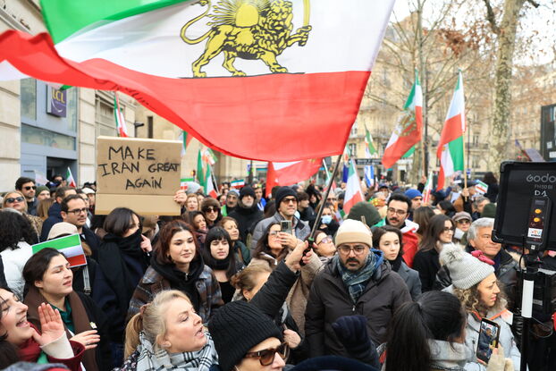 Iran : Trump encourage les manifestants, plusieurs milliers de morts