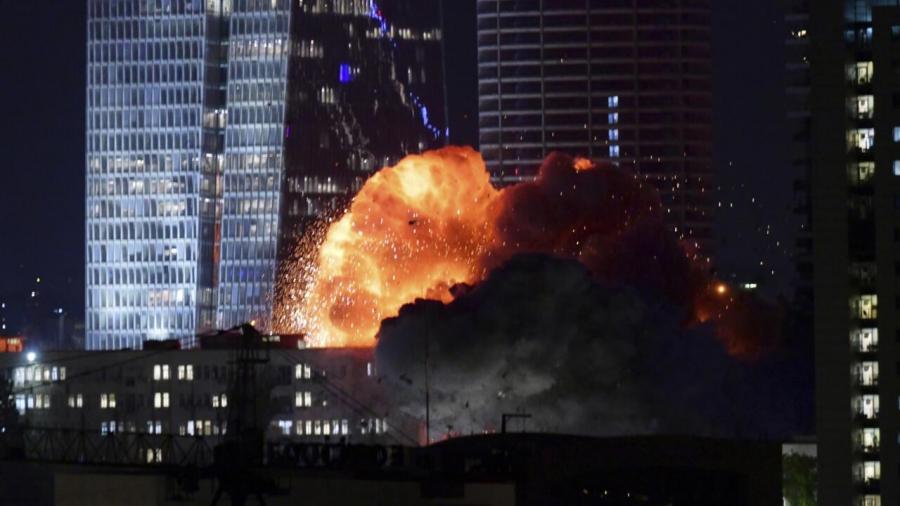 L'Iran promet une "réponse dévastatrice" aux attaques israéliennes