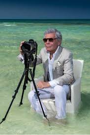 Jean Daniel Lorieux en visite à Djerba pour le shooting de la marque Leonard