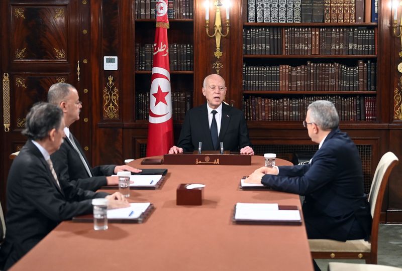 L’accueil des blessés de Gaza au centre d’une réunion présidée par Kais Saied