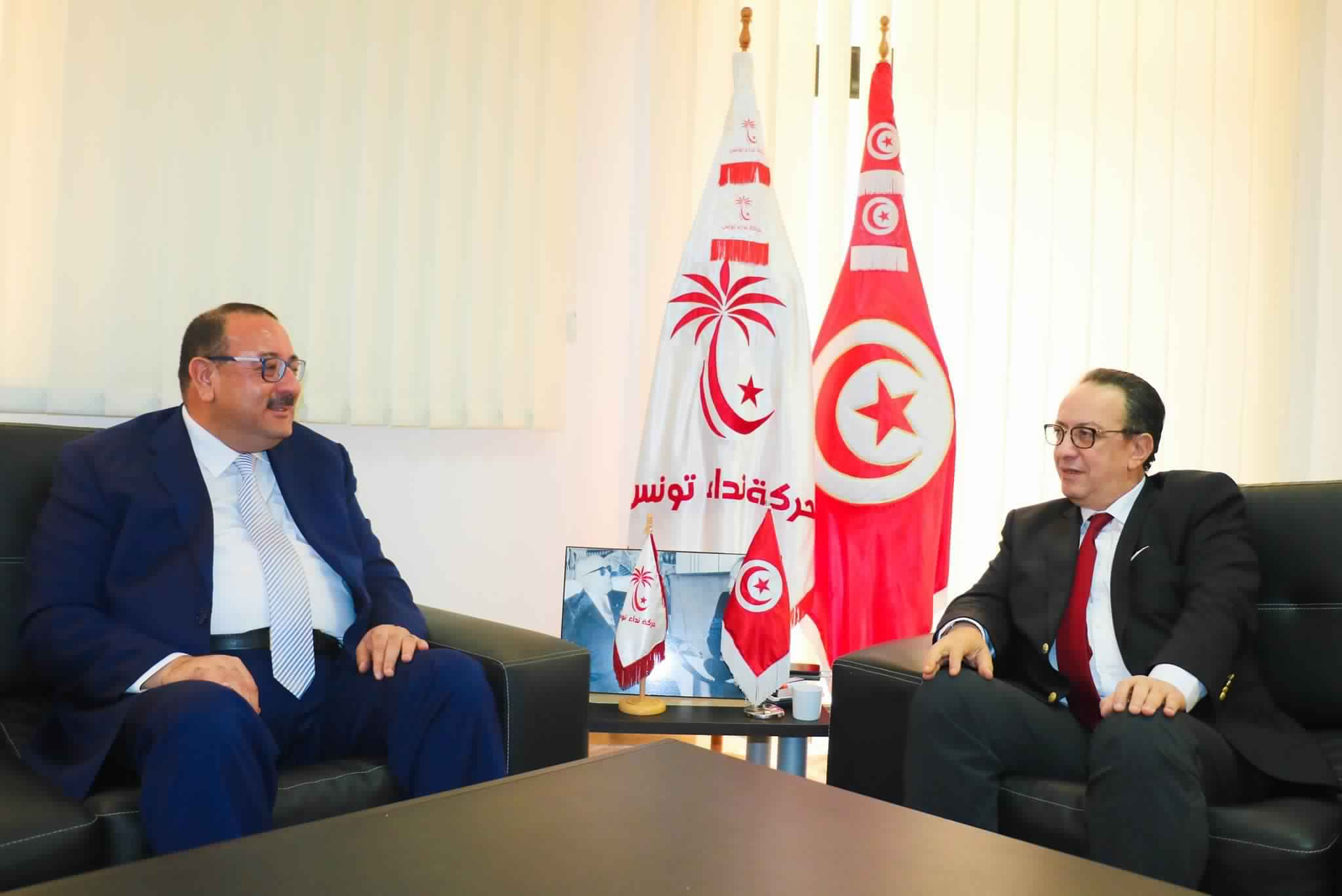 Après avoir vadrouillé, Abdelaziz Kotti revient à Nidaa Tounés