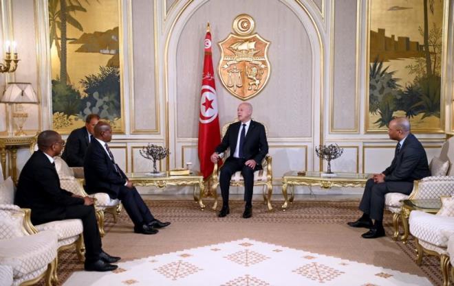 Kaïs Saïed renouvelle son invitation au président d'Afrique du Sud à visiter la Tunisie