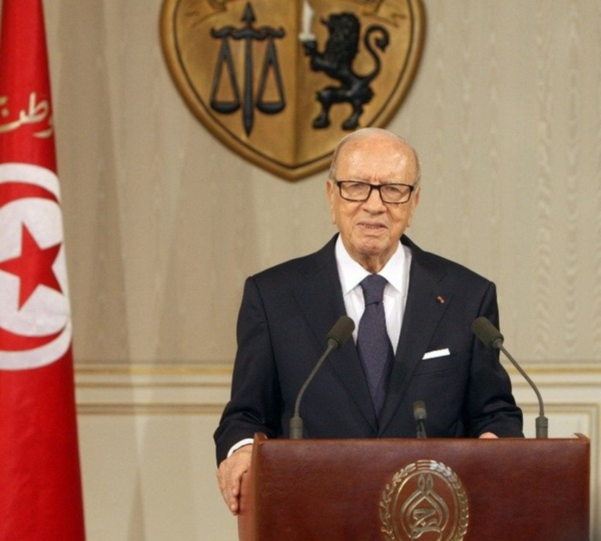Plus de 78% des Tunisiens approuvent la proclamation de l'état d'urgence