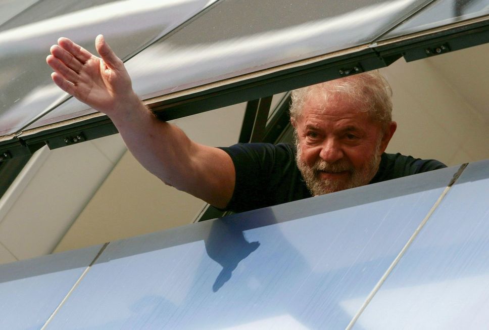 Brésil : Lula remporte l'élection présidentielle devant le populiste Bolsonaro