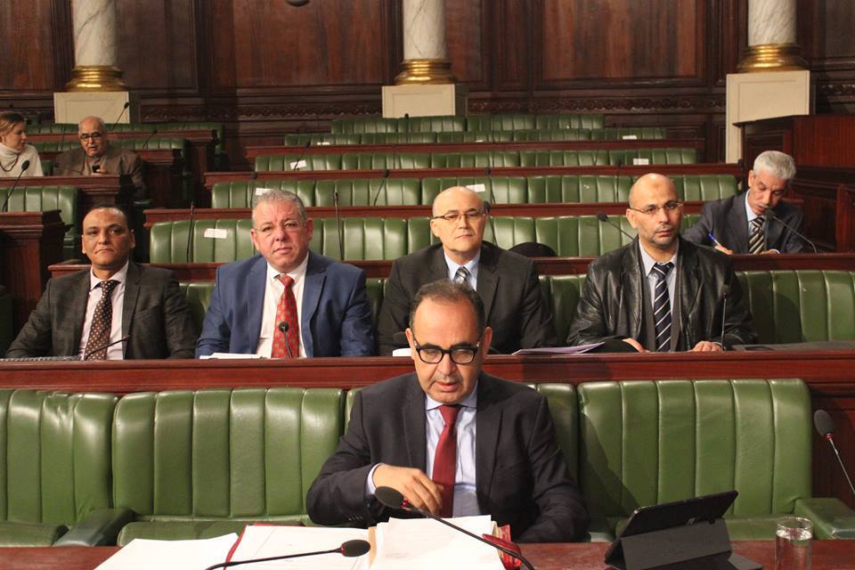 Le nombre des voitures administratives est 32.000 seulement