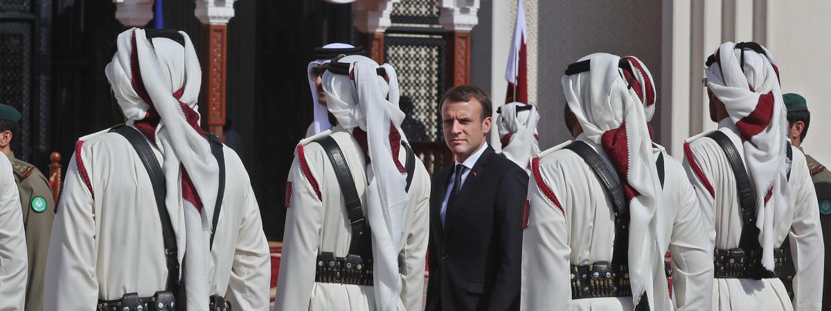 Qatar signe avec la France de gros contrats dans le secteur de l'armement