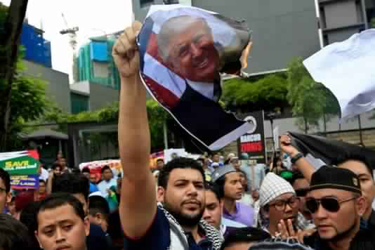 Al-Qods-Trump : un mort à Gaza, des manifestations partout dans le monde arabo-musulman