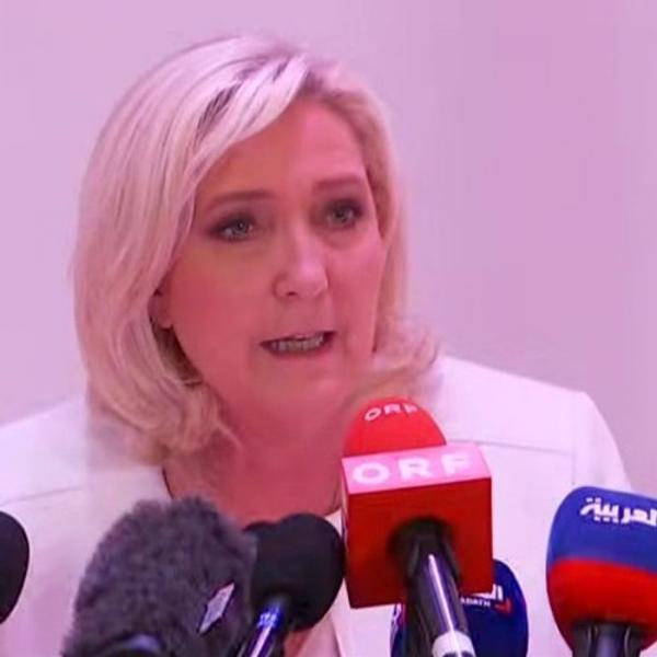 Quand la raciste Marine Le Pen s’en prend à l’Algérie