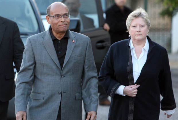 Marzouki vote à Kantaoui aux côtés de son épouse française