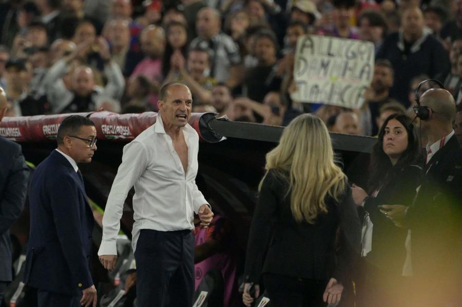 L'entraineur de la Juve limogé pour avoir insulté un journaliste