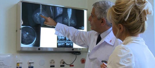 Création d’une première école de simulation virtuelle de chirurgie au laser à Monastir