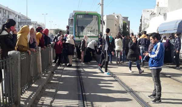 Décès d’un citoyen percuté par une rame du métro