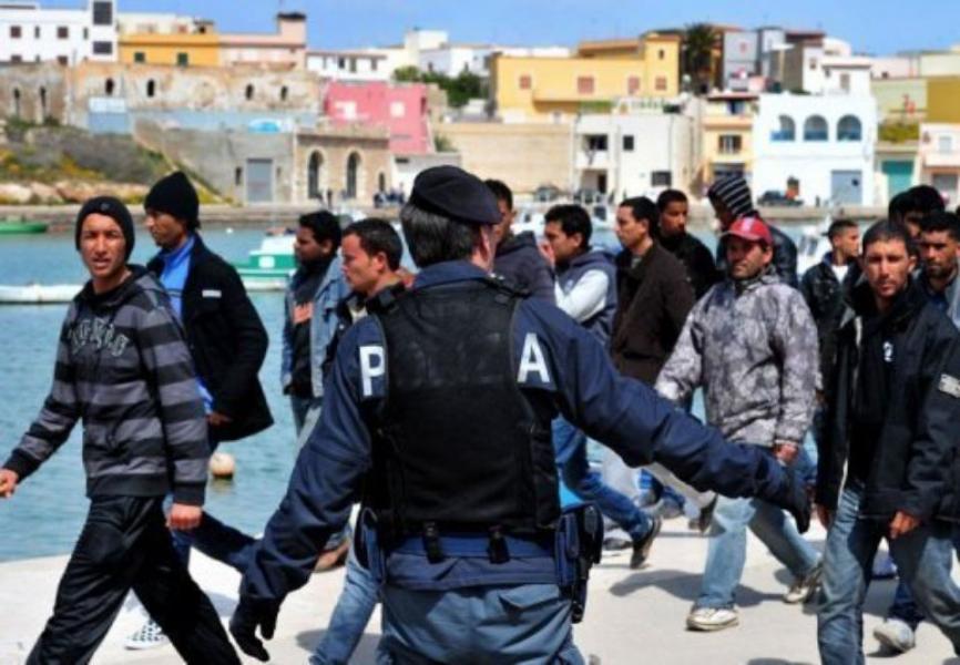 Plus de 13 mille migrants clandestins tunisiens arrivés en Italie