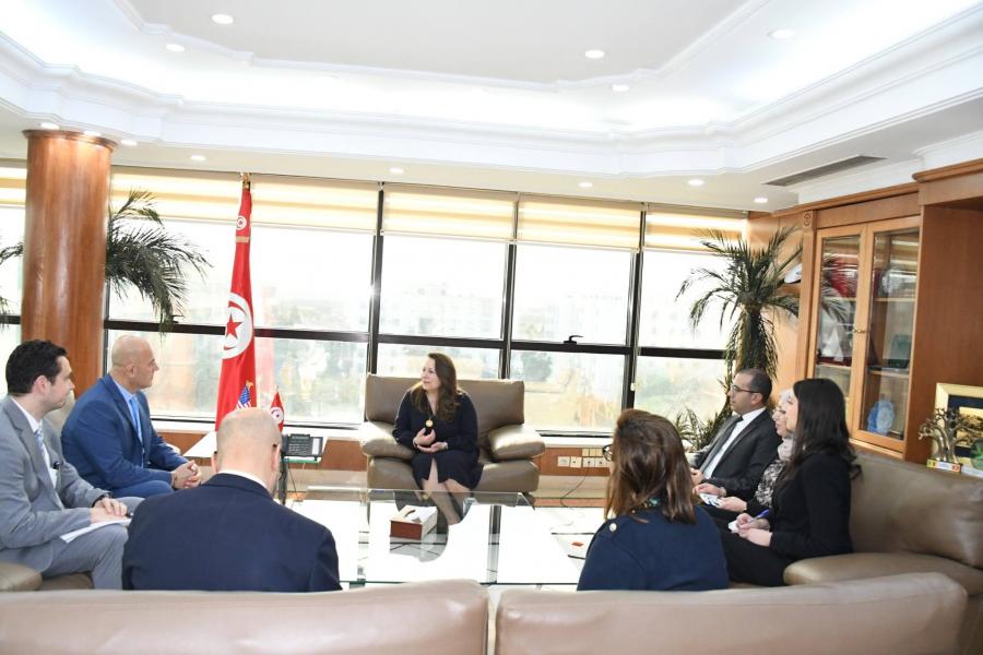 Tunisie-USA : la coopération industrielle au centre de la rencontre de la ministre Thabet Chiboub et l’ambassadeur Bazzi