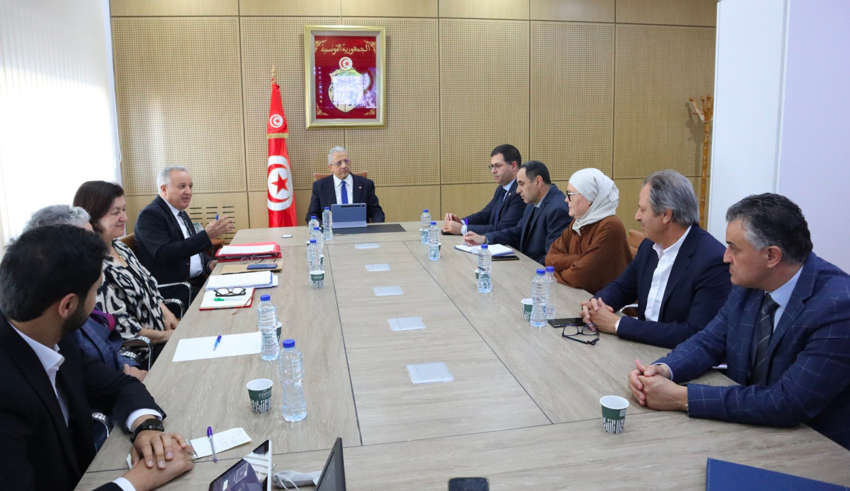 Tunisie: De nouvelles mesures pour développer la profession dentaire