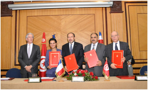 Tunisie – France: Signature de 5 accords dans les domaines de l'éducation et de la recherche