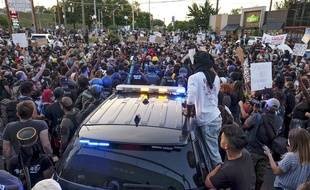 Etats-Unis: Encore un noir tué par la police