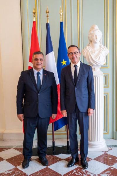 Le ministre de l'intérieur Khaled Nouri reçu à Paris par Bruno Retailleau