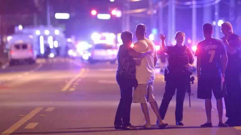 Fusillade dans une discothèque d'Orlando (USA) : 50 morts